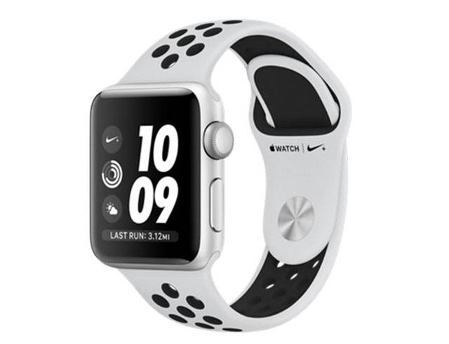 Apple Watch 3 Nike+ GPS, 38mm Silver Aluminium Case with Pure Platinum/Black Nike Sport Band