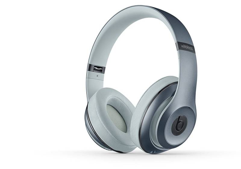 
                                                                                    Apple Beats Studio 2.0 Over-Ear headphones - Metallic Sky                                        