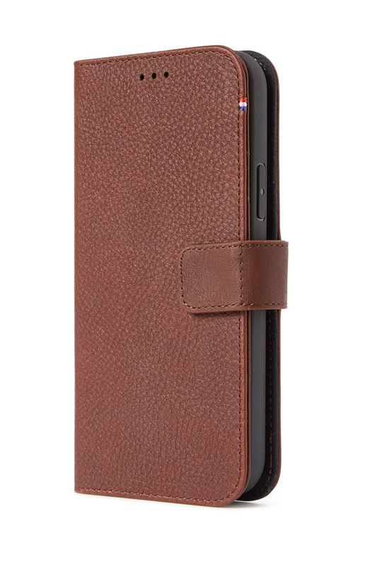 
                                                                                    Decoded púzdro Leather Wallet Case pre iPhone 12/12 Pro - Brown                                        