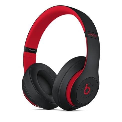 Beats Studio3 Wireless Over-Ear Headphones - Defiant Black-Red